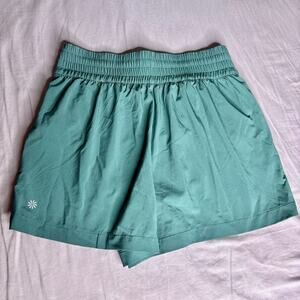 Athleta High Rise Weekender Run Short Trillium Green XS